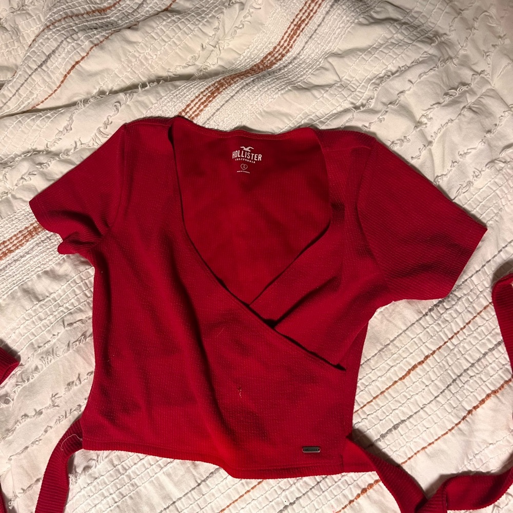 Hollister wrap top!